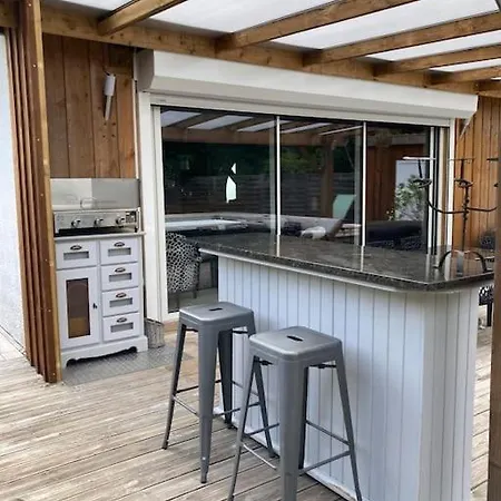 Agreable Maison Lac De Cazaux Avec Piscine Сasa de vacaciones La Teste-de-Buch